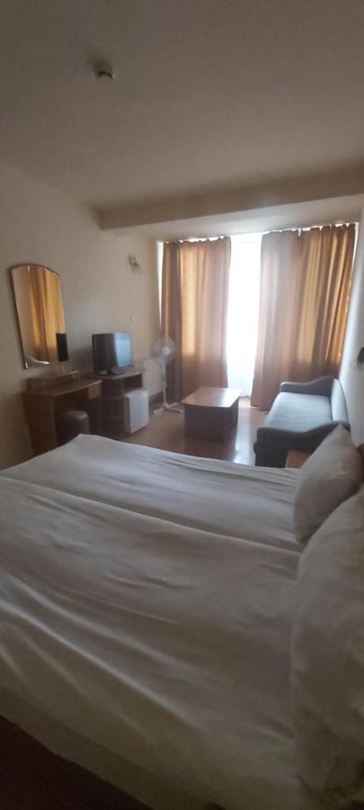 In Hotel Hajdúszoboszló Exteriér fotografie