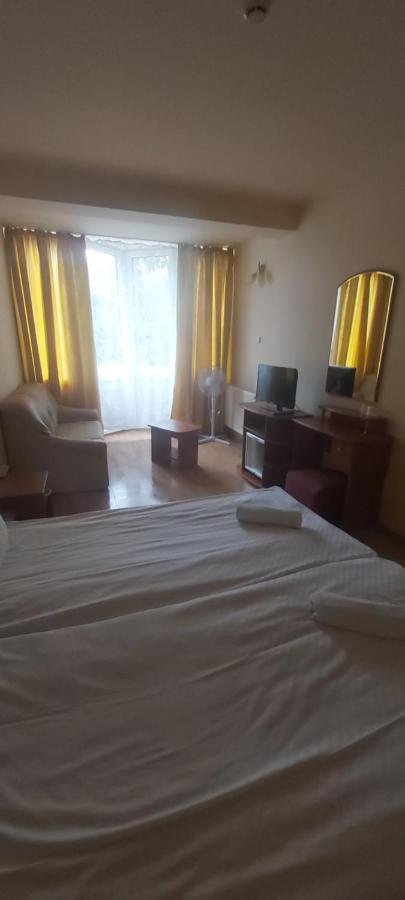 In Hotel Hajdúszoboszló Exteriér fotografie